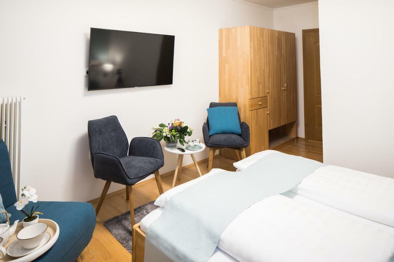 Pension Auszeit Velden Velden am Wörthersee Exteriör bild